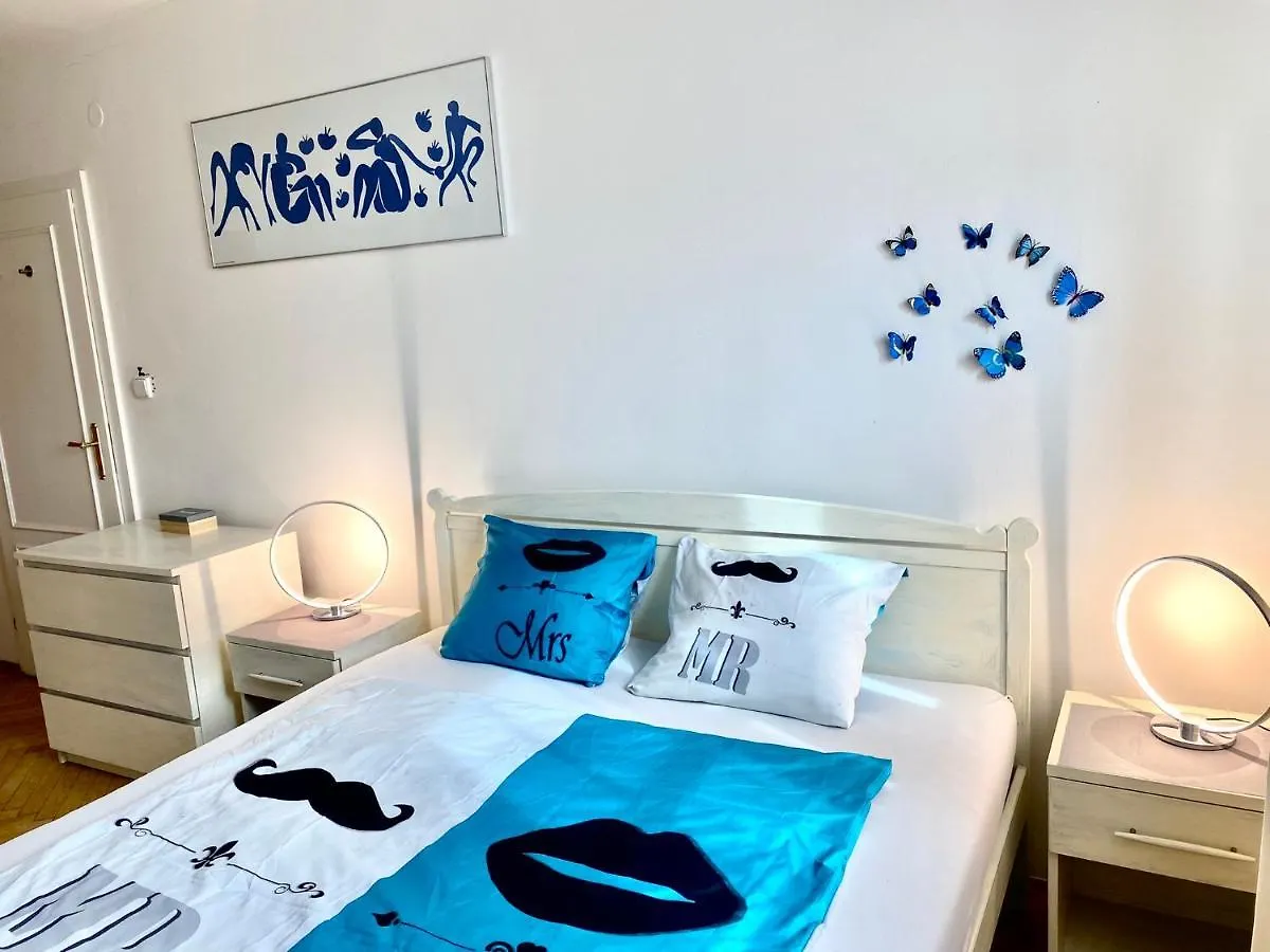 Fantastic Apartment In The City Center Prága Csehország